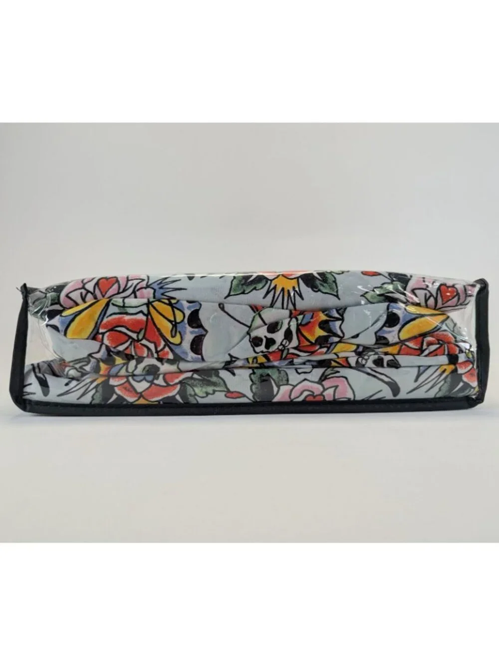 Ed Hardy Queen Sheet Set 6-Piece w 4 Pillowcases Green Skull Rose Butterfly